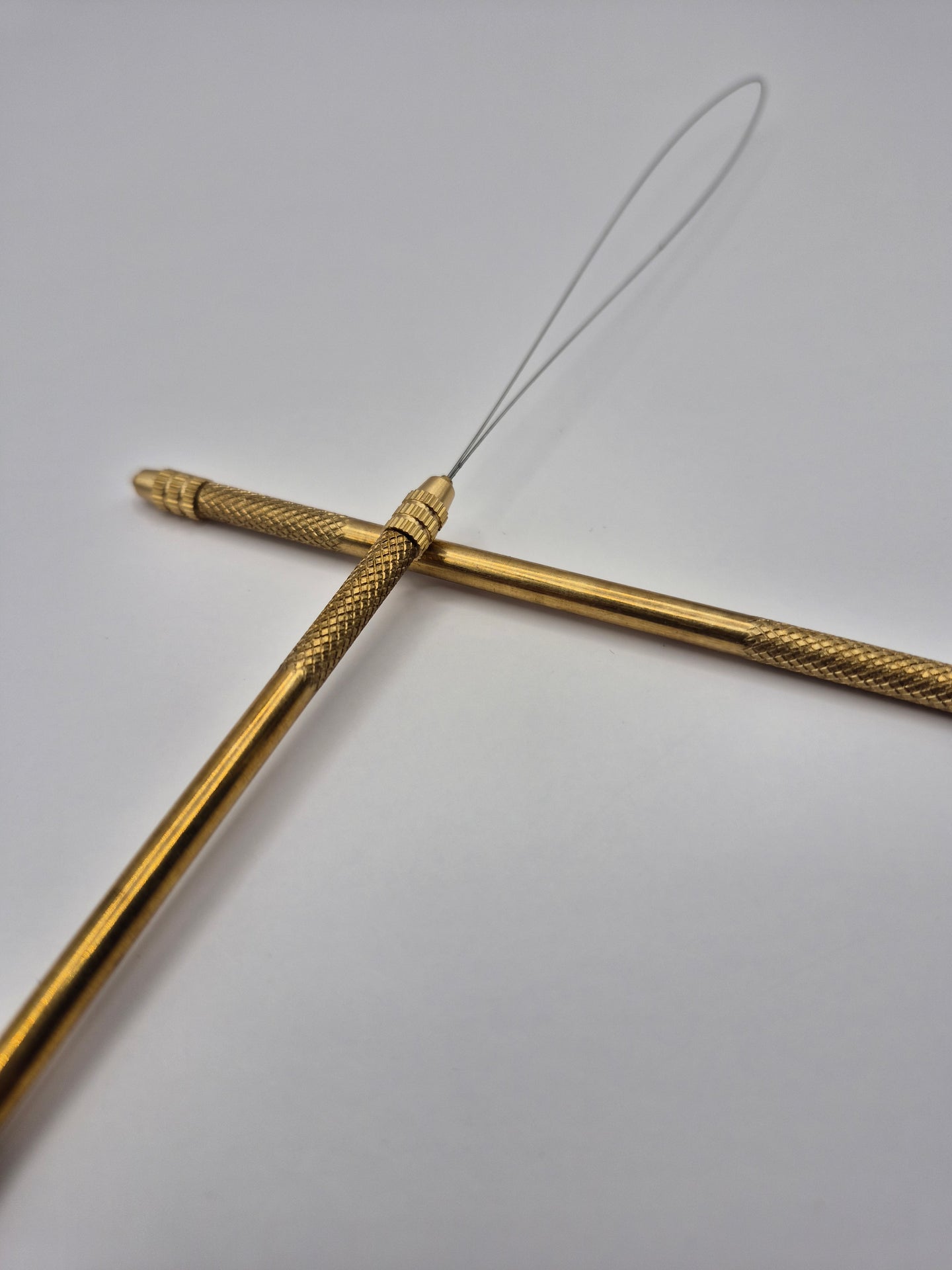 Gold bead handle threader