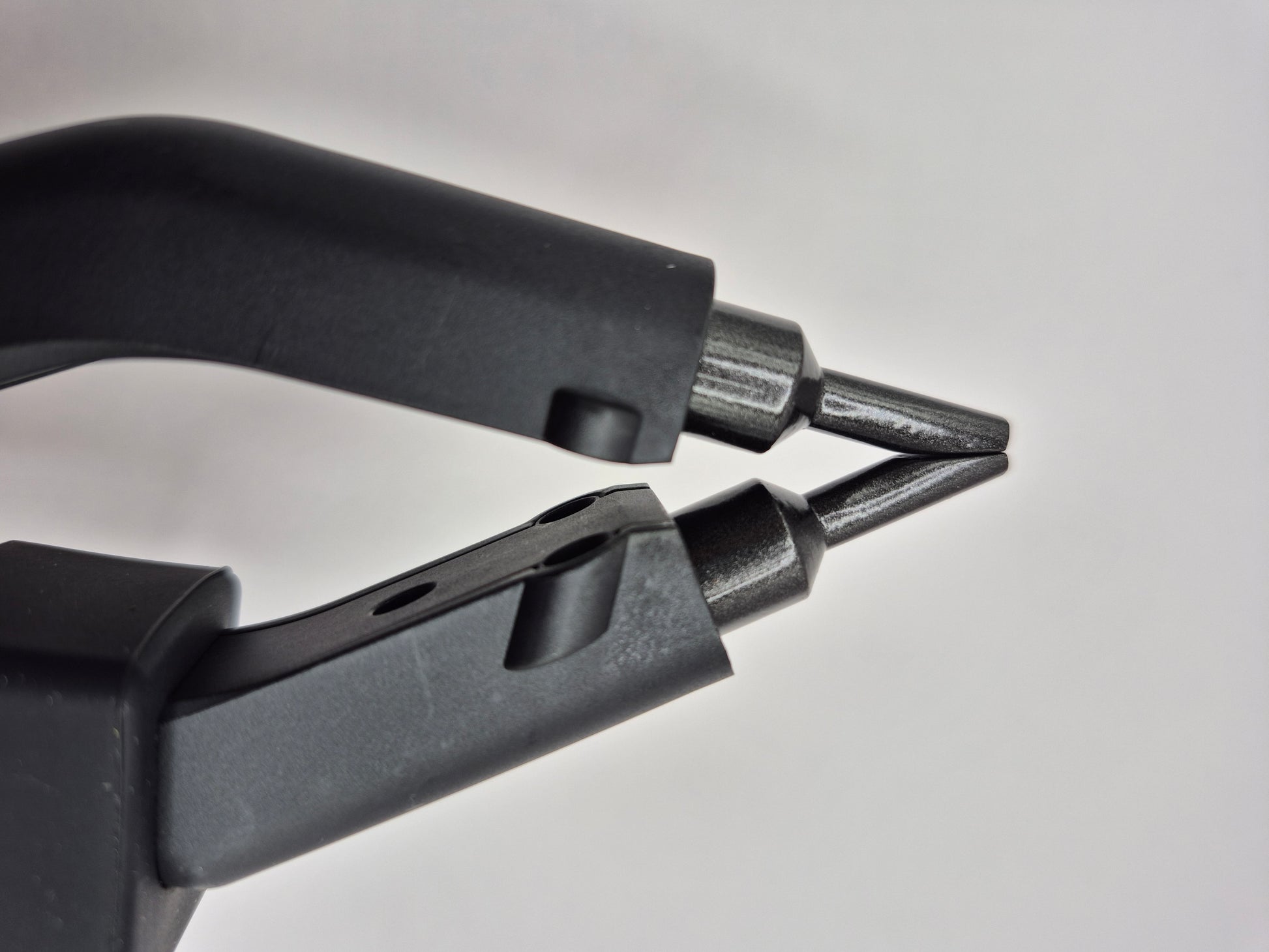 K Tip fusion tool – professional hair extension tool by Kelly Maxwell Hair Extensions (view 2)