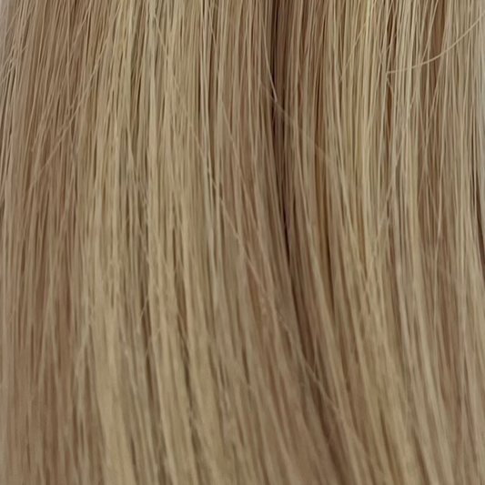 Intelligent (16 - Mesh Closure) – mesh closure for hair extensions by Kelly Maxwell Hair Extensions